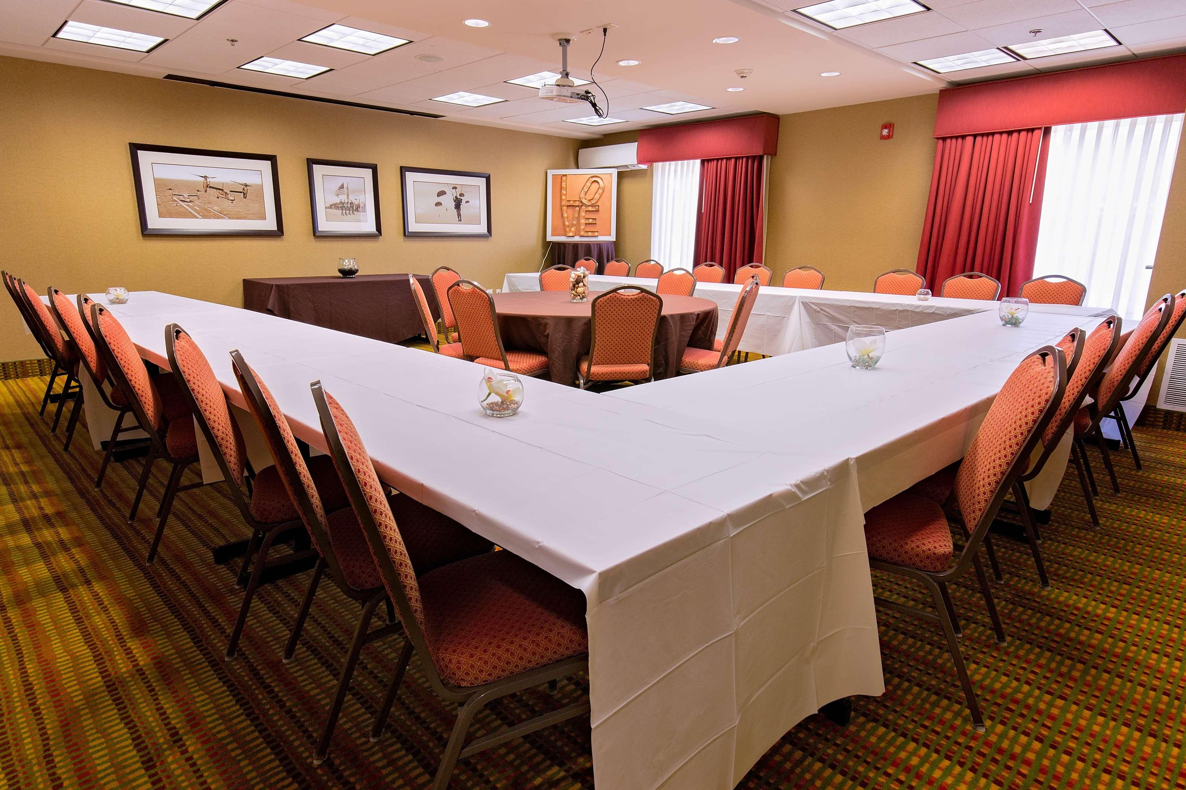 Hampton Inn & Suites ג'קסונוויל מראה חיצוני תמונה