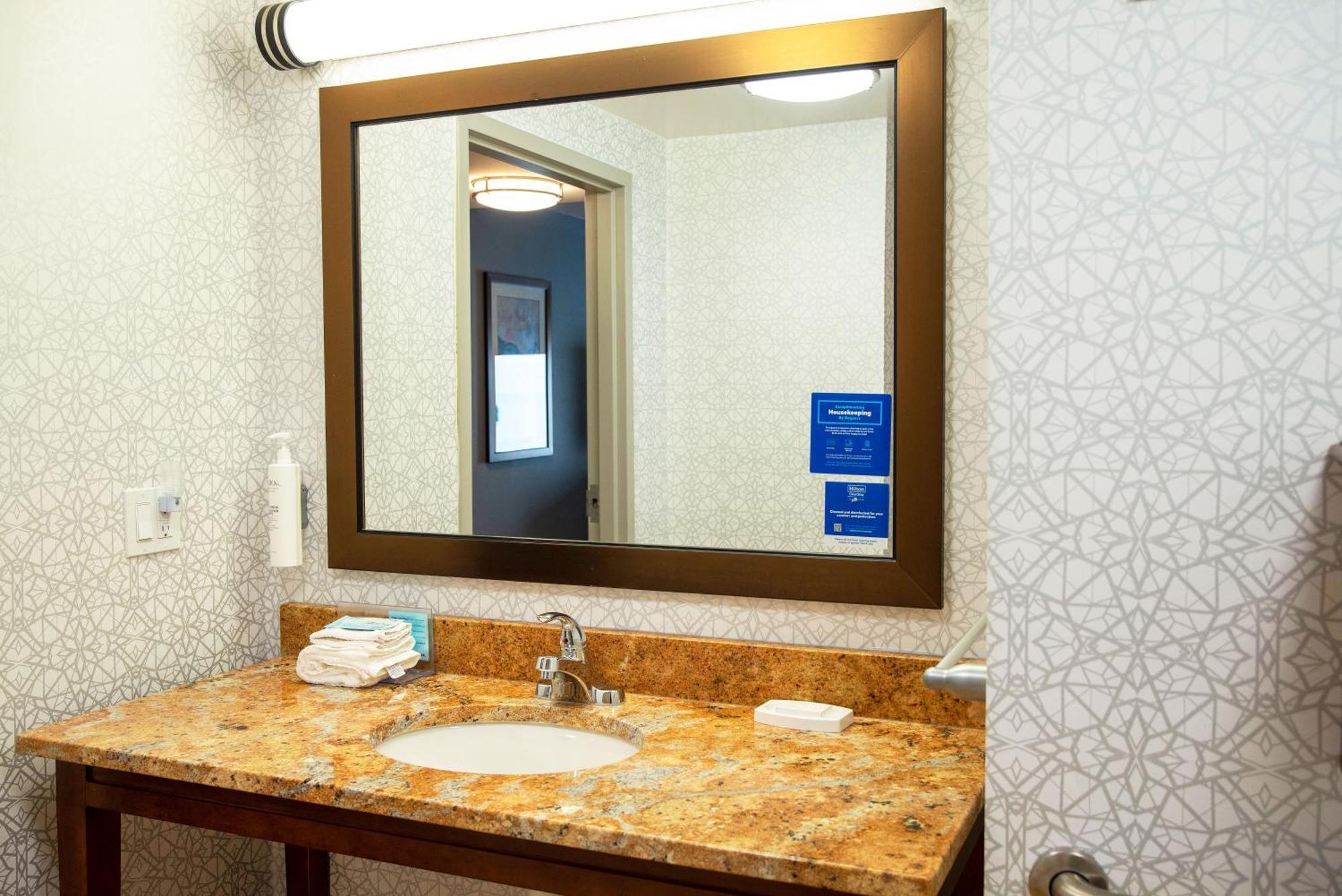 Hampton Inn & Suites ג'קסונוויל מראה חיצוני תמונה