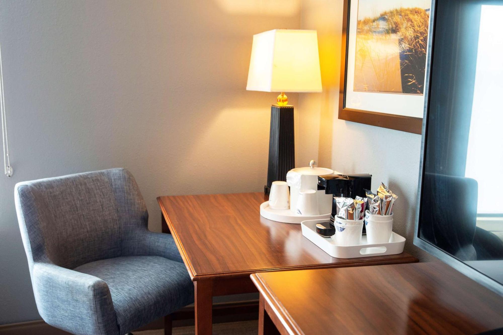 Hampton Inn & Suites ג'קסונוויל מראה חיצוני תמונה