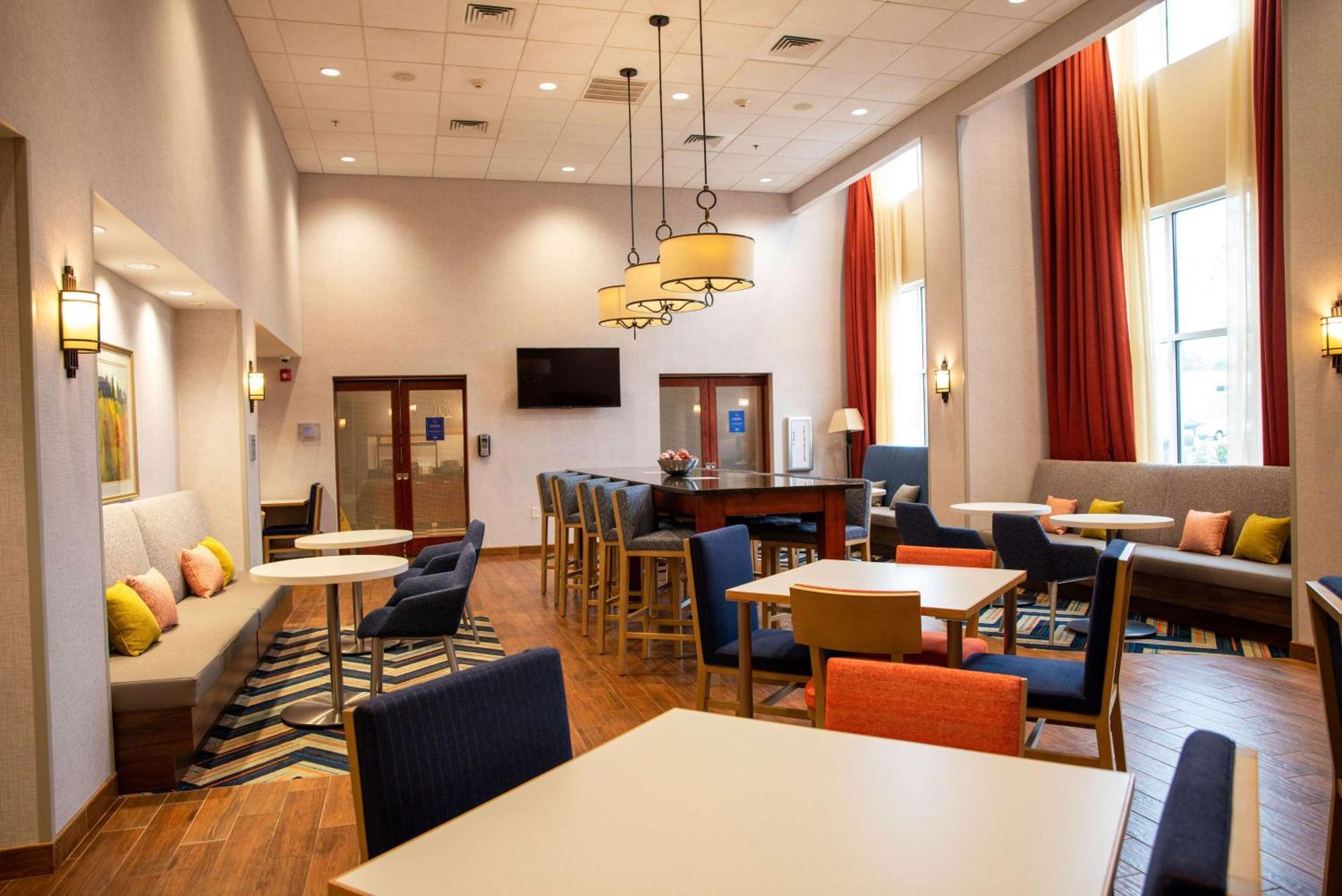 Hampton Inn & Suites ג'קסונוויל מראה חיצוני תמונה