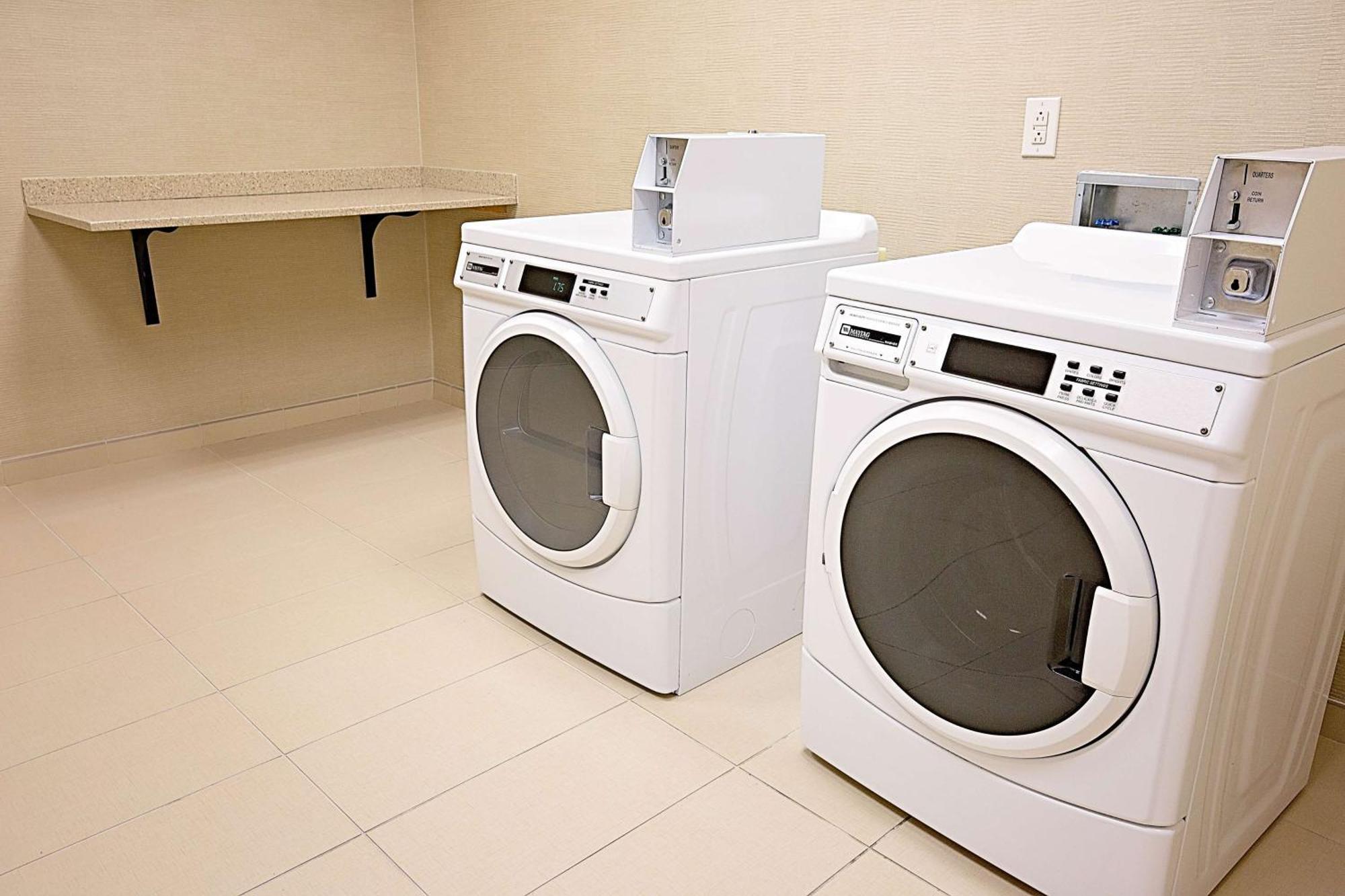 Hampton Inn & Suites ג'קסונוויל מראה חיצוני תמונה