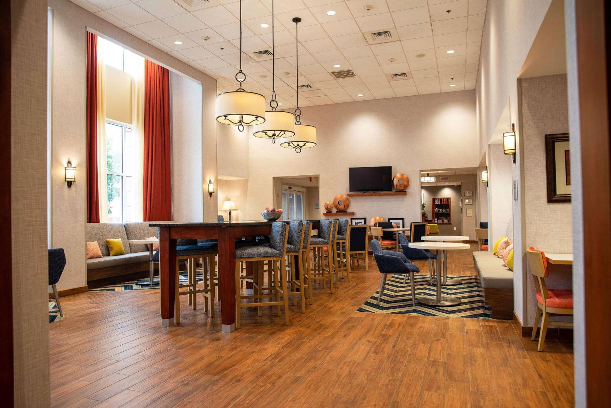 Hampton Inn & Suites ג'קסונוויל מראה חיצוני תמונה