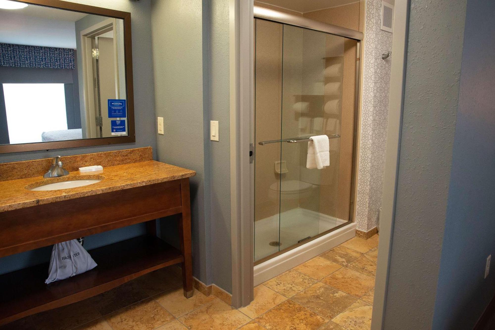 Hampton Inn & Suites ג'קסונוויל מראה חיצוני תמונה