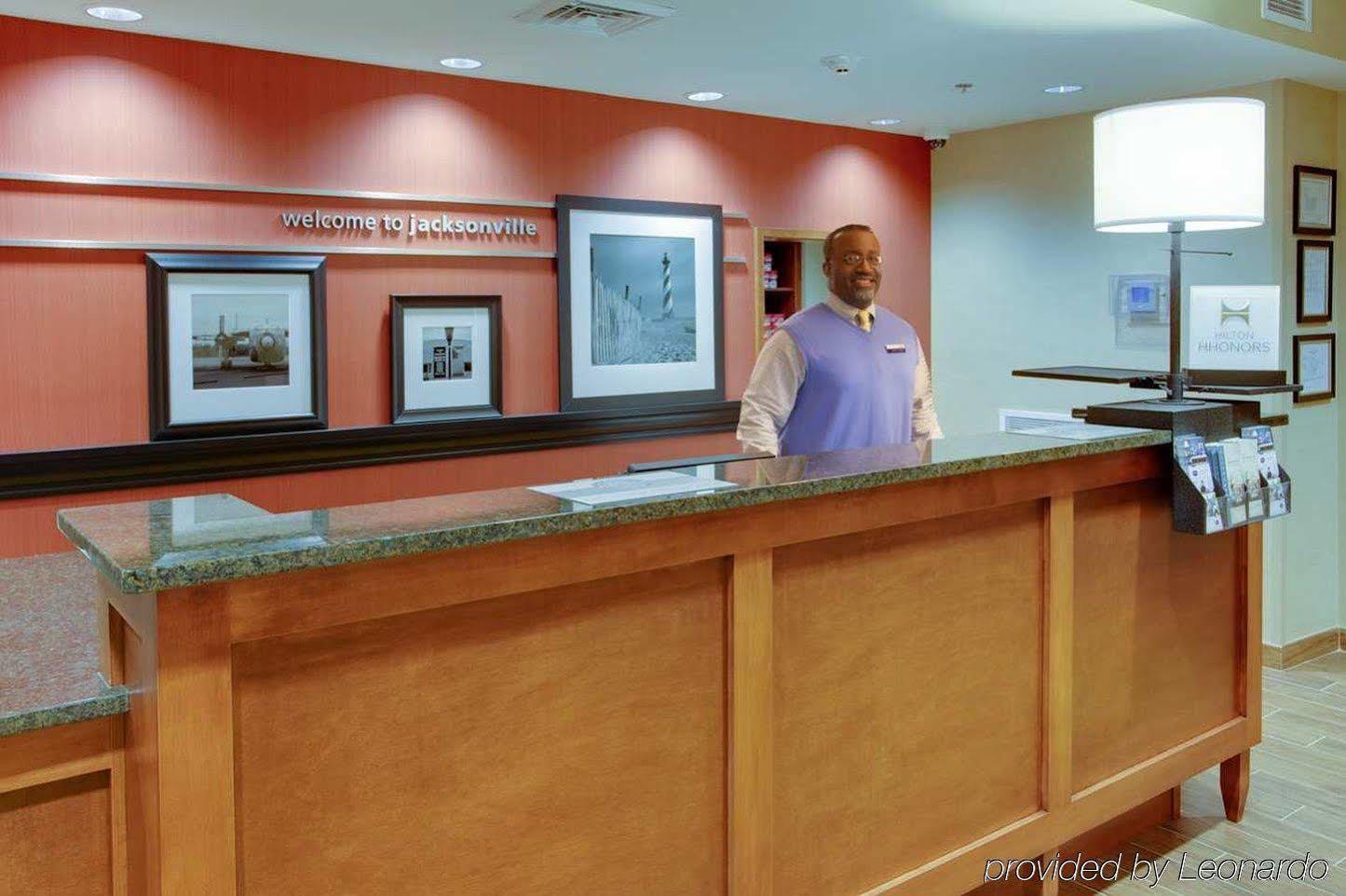 Hampton Inn & Suites ג'קסונוויל מראה חיצוני תמונה